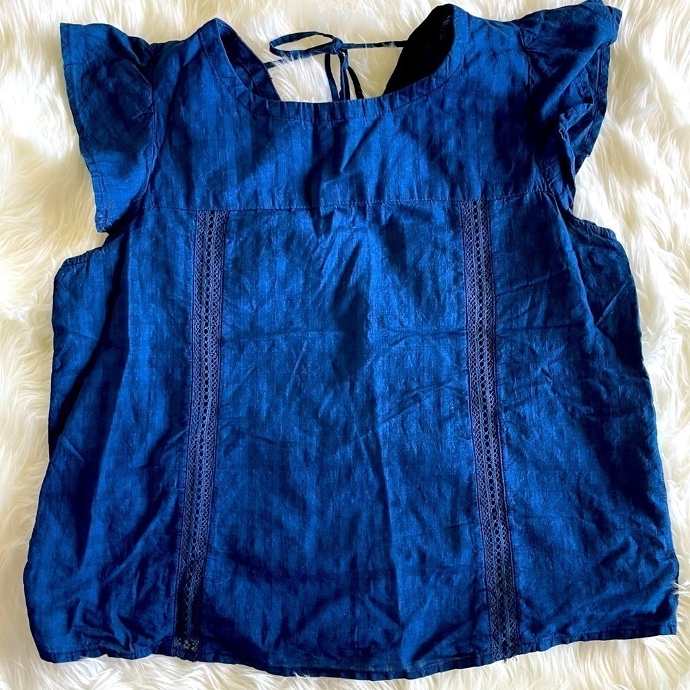 GAP Flutter Sleeve Blouse / cottage core